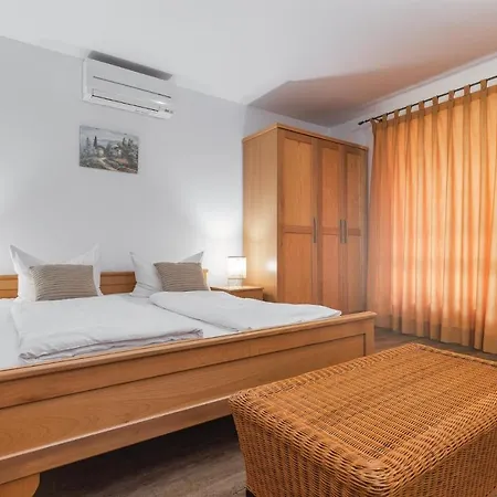 Ana & Josip Apartment Porec