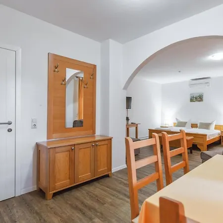 Apartment Ana & Josip *
