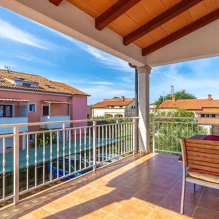Ana & Josip Apartment Porec